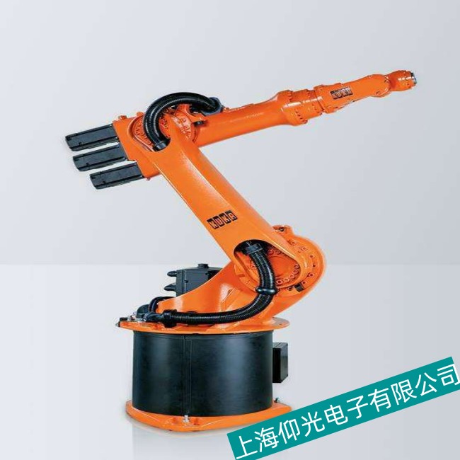 KUKA��(k��)���C(j��)���˙C(j��)е���ֱ����ϾS�ޏS��